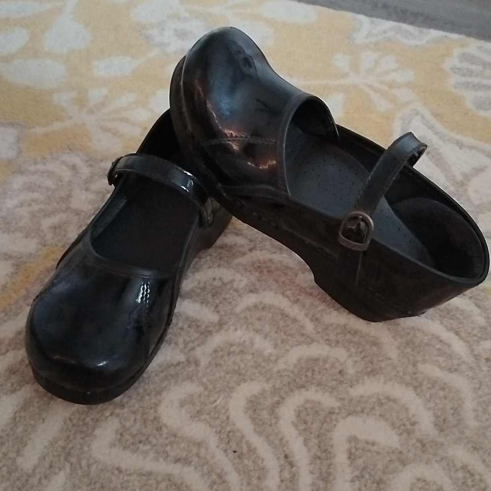 Clogs - image 1